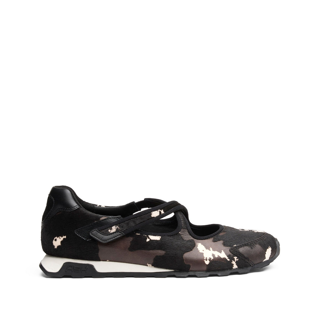 KORE BIS Pony Cow Edgy Black